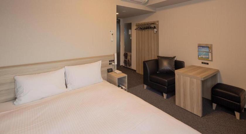 Hotel Route Inn Miyakonojō Eksteriør bilde